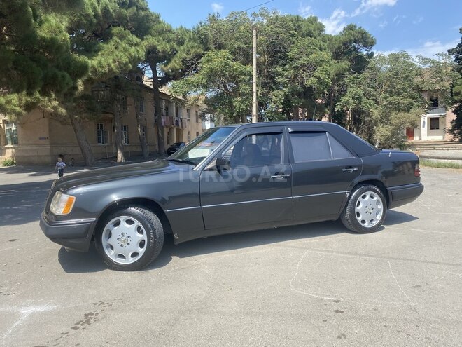 Mercedes E 220 1994, 545,000 km - 2.2 l - Bakı