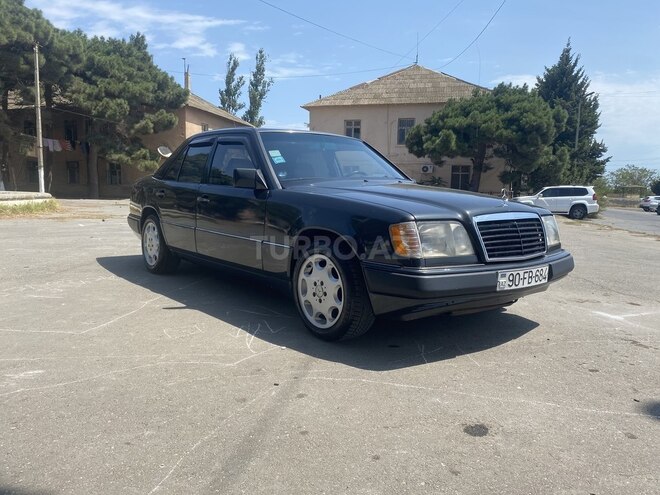 Mercedes E 220 1994, 545,000 km - 2.2 l - Bakı