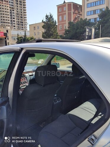 Mercedes E 220 1998, 394,000 km - 2.2 l - Bakı
