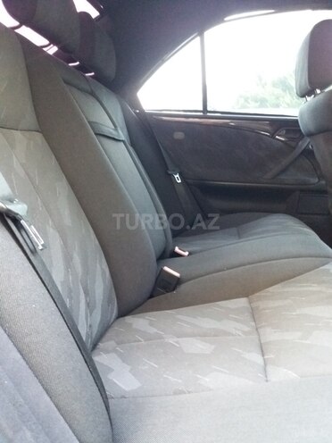 Mercedes E 240 2000, 279,000 km - 2.4 л - Bakı