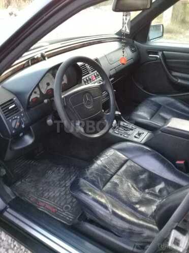 Mercedes C 230 1999, 213,000 km - 2.3 l - Sabirabad