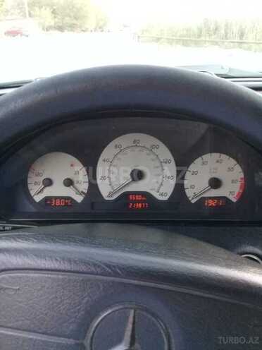 Mercedes C 230 1999, 213,000 km - 2.3 l - Sabirabad
