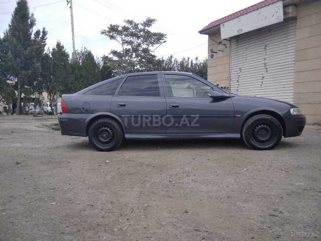 Opel Vectra 1997, 345,563 km - 1.8 л - Sumqayıt