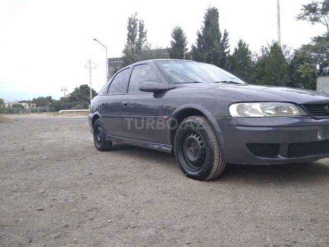 Opel Vectra 1997, 345,563 km - 1.8 л - Sumqayıt