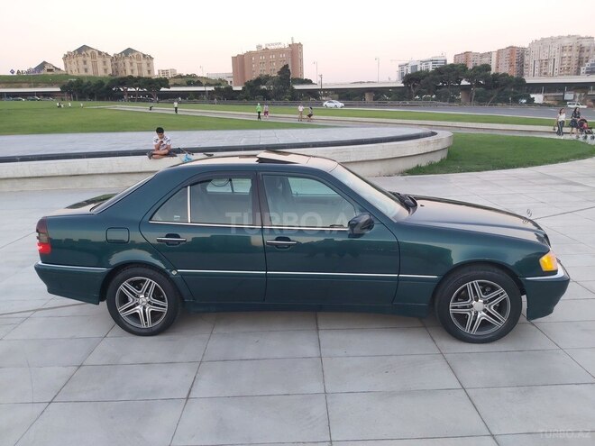 Mercedes C 280 1997, 248,000 km - 2.8 l - Bakı