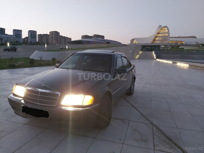Mercedes C 280 1997, 248,000 km - 2.8 l - Bakı