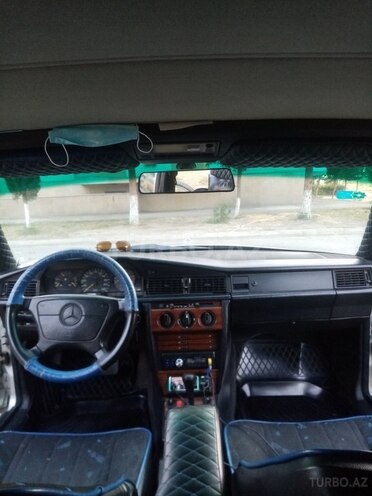 Mercedes 190 1993, 333,154 km - 2.0 l - Ağcabədi