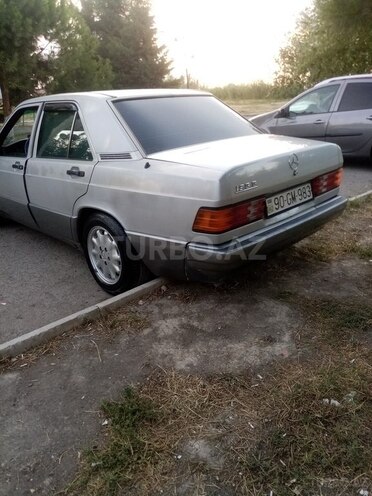 Mercedes 190 1993, 333,154 km - 2.0 l - Ağcabədi