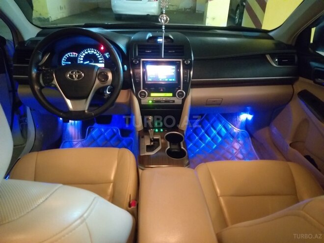 Toyota Camry 2011, 142,600 km - 2.5 л - Bakı