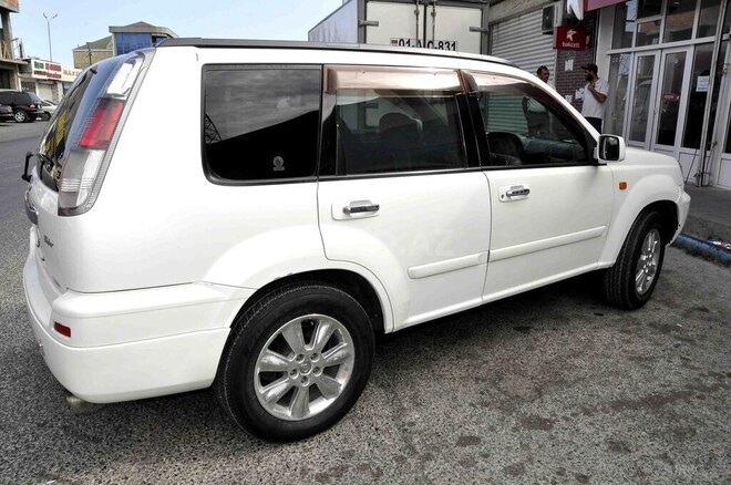 Nissan X-Trail 2001, 218,125 km - 2.0 l - Bakı