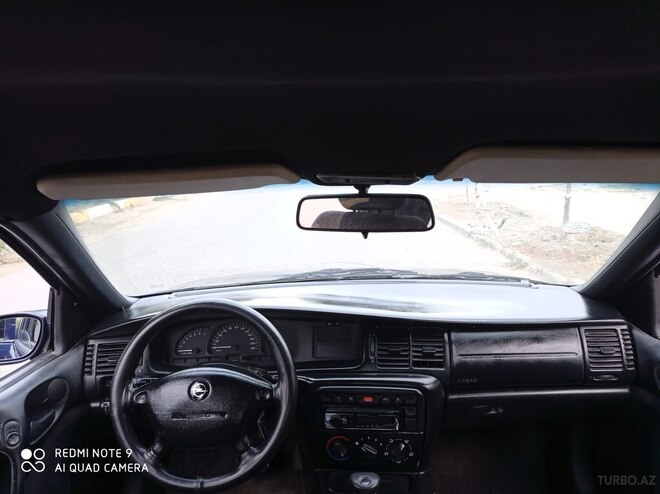 Opel Vectra 1995, 287,142 km - 1.8 л - Sumqayıt