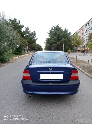Opel Vectra 1995, 287,142 km - 1.8 л - Sumqayıt