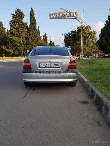 Opel Vectra 1997, 284,098 km - 2.0 l - Astara