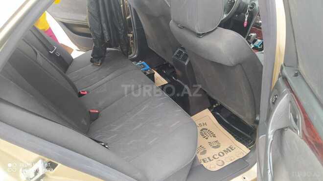 Mercedes E 220 2001, 382,304 km - 2.2 l - Bakı