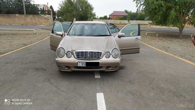 Mercedes E 220 2001, 382,304 km - 2.2 l - Bakı