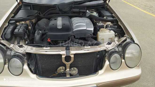 Mercedes E 220 2001, 382,304 km - 2.2 l - Bakı
