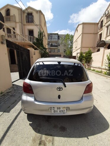 Toyota Vitz 2001, 290,000 km - 1.0 л - Bakı
