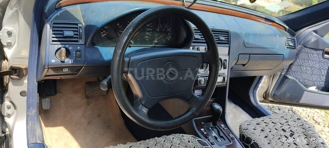 Mercedes C 200 1995, 300,000 km - 2.0 l - Ağdam