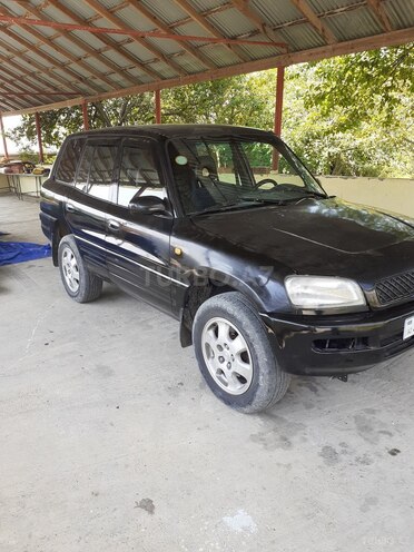 Toyota RAV4 1997, 296,596 km - 2.0 l - İsmayıllı