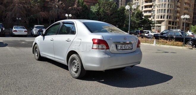 Toyota Yaris 2008, 800,000 km - 1.3 l - Bakı