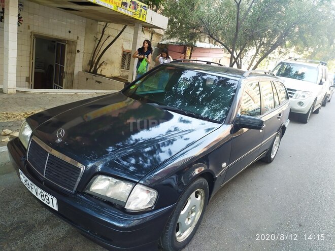 Mercedes C 220 1999, 370,000 km - 2.2 л - Bakı
