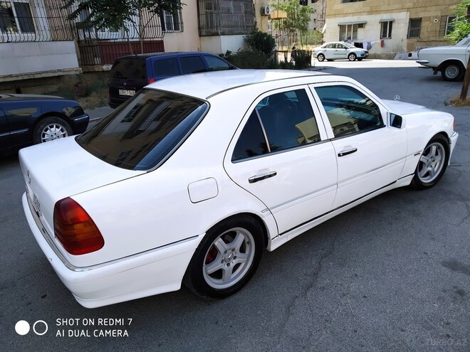 Mercedes C 230 1998, 228,632 km - 2.3 л - Bakı
