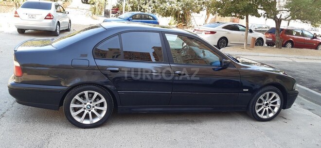BMW 535 2000, 245,000 km - 3.5 л - Bakı