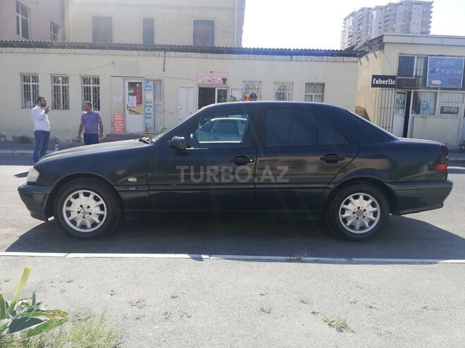 Mercedes C 220 1999, 348,488 km - 2.2 л - Bakı
