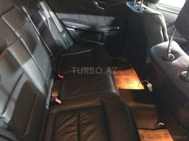 Mercedes E 220 2010, 223,000 km - 2.2 l - Bakı