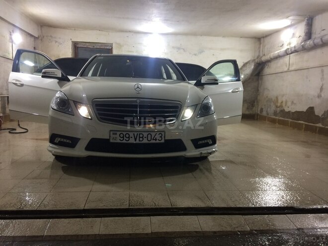 Mercedes E 220 2010, 223,000 km - 2.2 l - Bakı