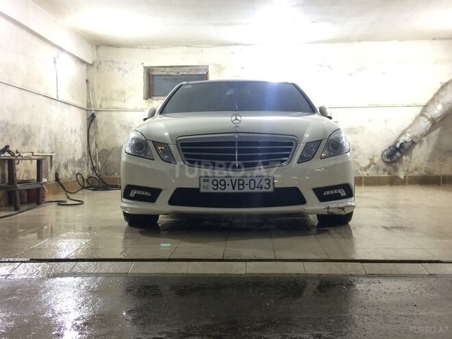 Mercedes E 220 2010, 223,000 km - 2.2 l - Bakı