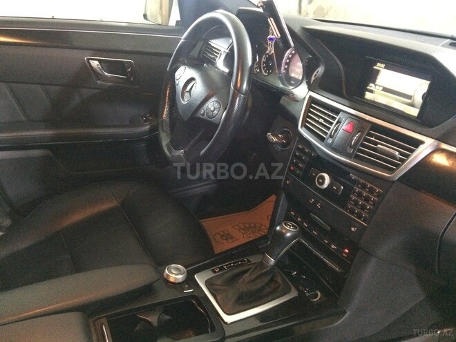 Mercedes E 220 2010, 223,000 km - 2.2 l - Bakı