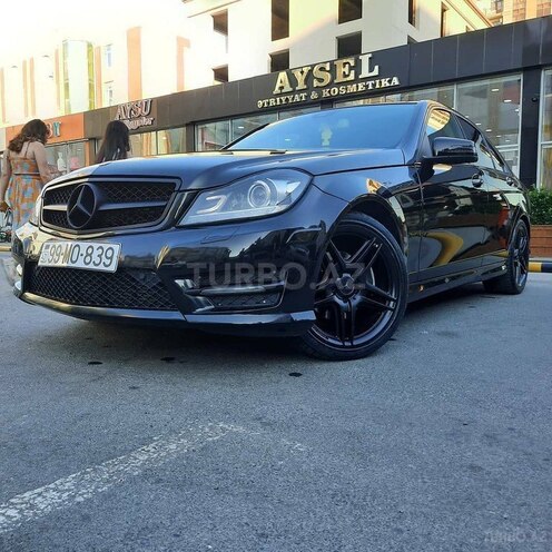 Mercedes C 250 2013, 82,567 km - 1.8 l - Bakı