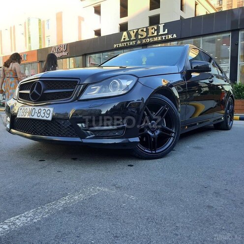 Mercedes C 250 2013, 82,567 km - 1.8 l - Bakı