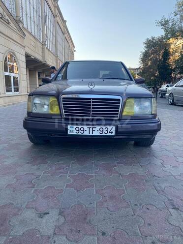 Mercedes E 220 1994, 550,000 km - 2.2 l - Bakı