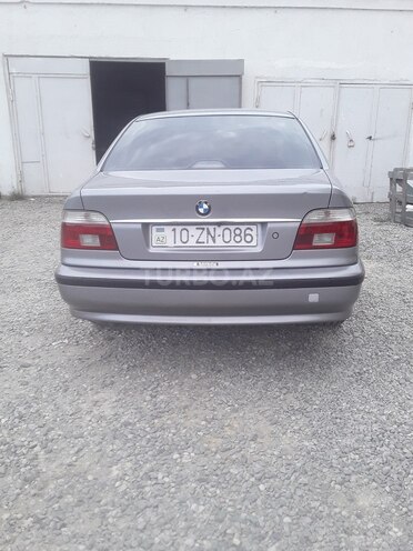 BMW 528 1996, 325,000 km - 2.8 l - Bakı