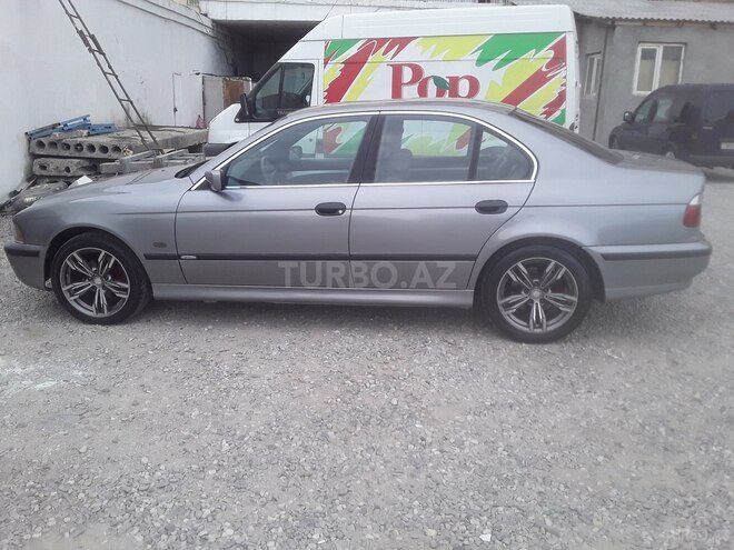 BMW 528 1996, 325,000 km - 2.8 l - Bakı