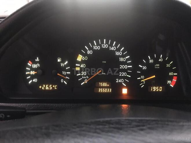 Mercedes C 180 1999, 355,200 km - 1.8 л - Bakı