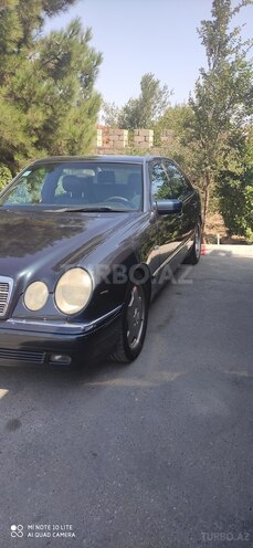 Mercedes E 320 1997, 307,000 km - 3.2 л - Bakı