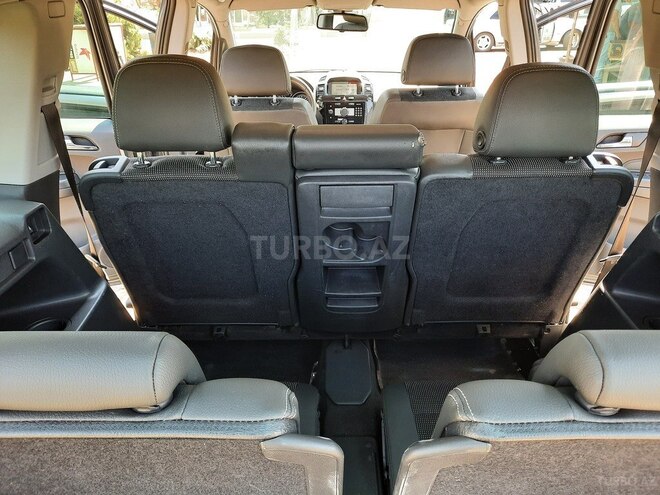 Opel Zafira 2009, 250,000 km - 1.7 l - Masallı