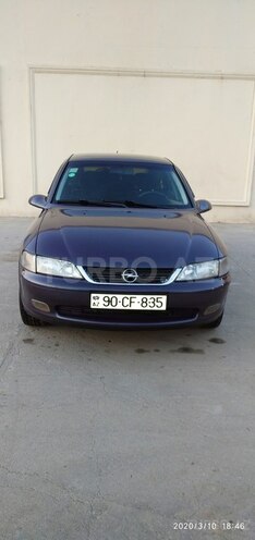 Opel Vectra 1999, 250,000 km - 2.0 л - Gəncə