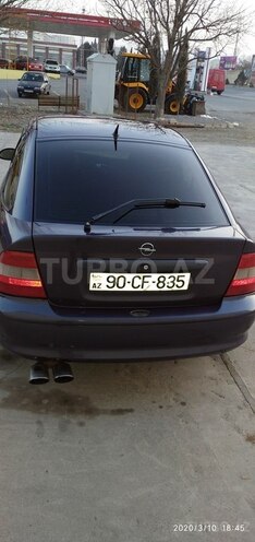 Opel Vectra 1999, 250,000 km - 2.0 л - Gəncə