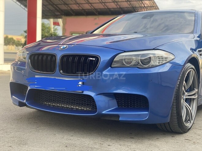BMW M5 2012, 93,000 km - 4.4 l - Bakı