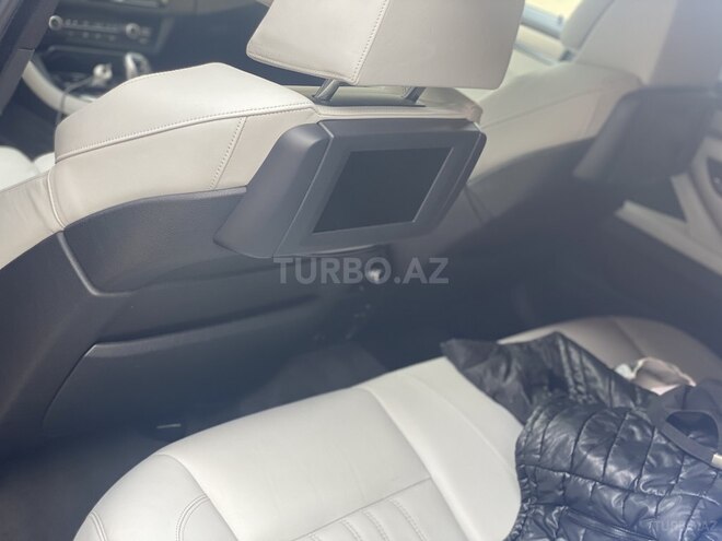BMW M5 2012, 93,000 km - 4.4 l - Bakı