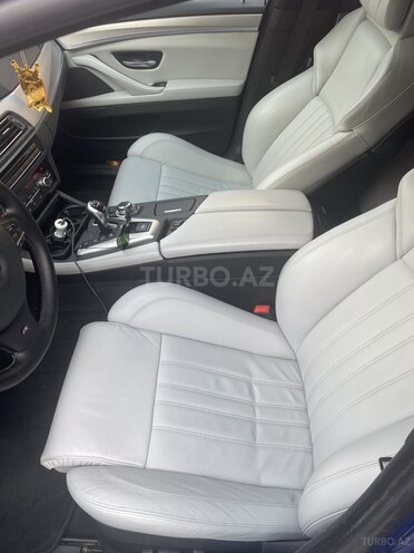 BMW M5 2012, 93,000 km - 4.4 l - Bakı