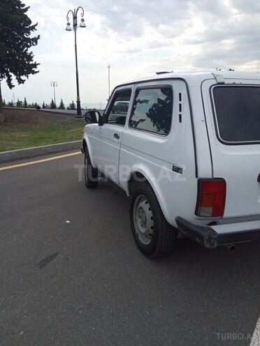 LADA (VAZ) Niva 2008, 195,000 km - 1.7 l - Qax