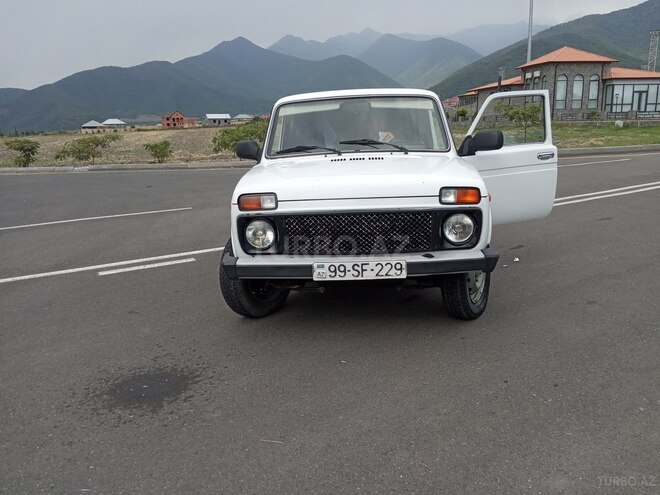 LADA (VAZ) Niva 2008, 195,000 km - 1.7 l - Qax