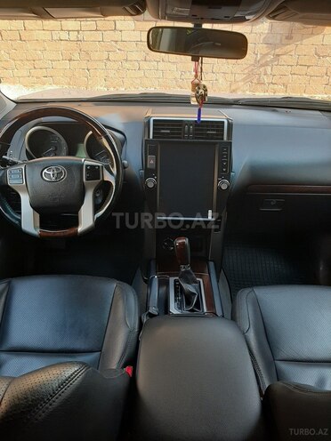 Toyota Prado 2010, 140,000 km - 2.7 l - Bakı