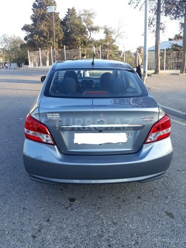 Mitsubishi Mirage 2018, 60,000 km - 1.2 l - Bakı