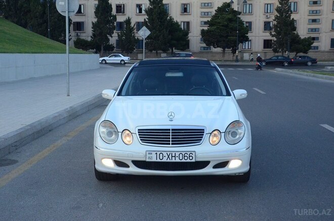 Mercedes E 240 2002, 248,912 km - 2.6 l - Bakı
